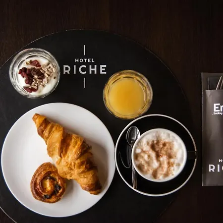 Riche Ξενοδοχείο 3*