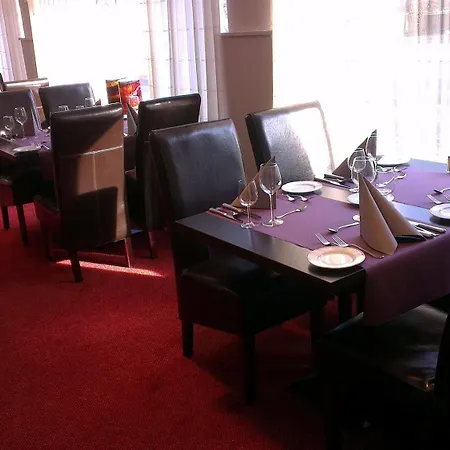 Riche Hotel 3*